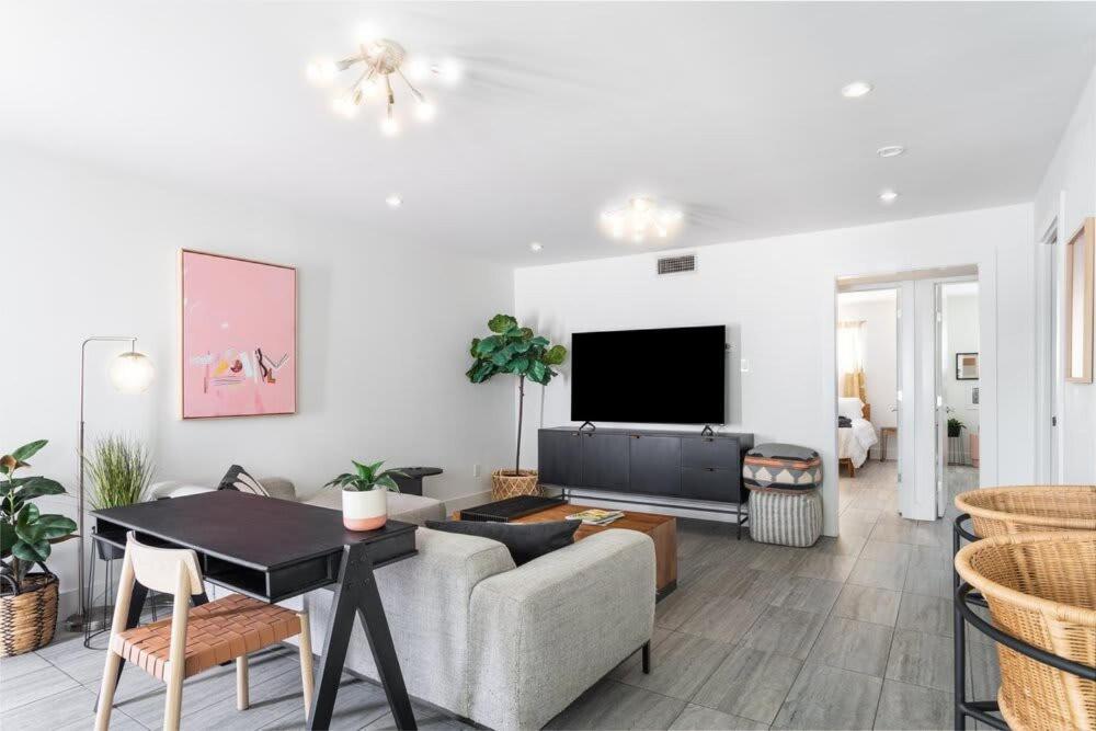 Chic Clarksville 2Br Condo Near Downtown Austin Exterior photo